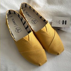 NIB Toms sz 6 1/2 Alpargata Marigold Heritage Canvas
